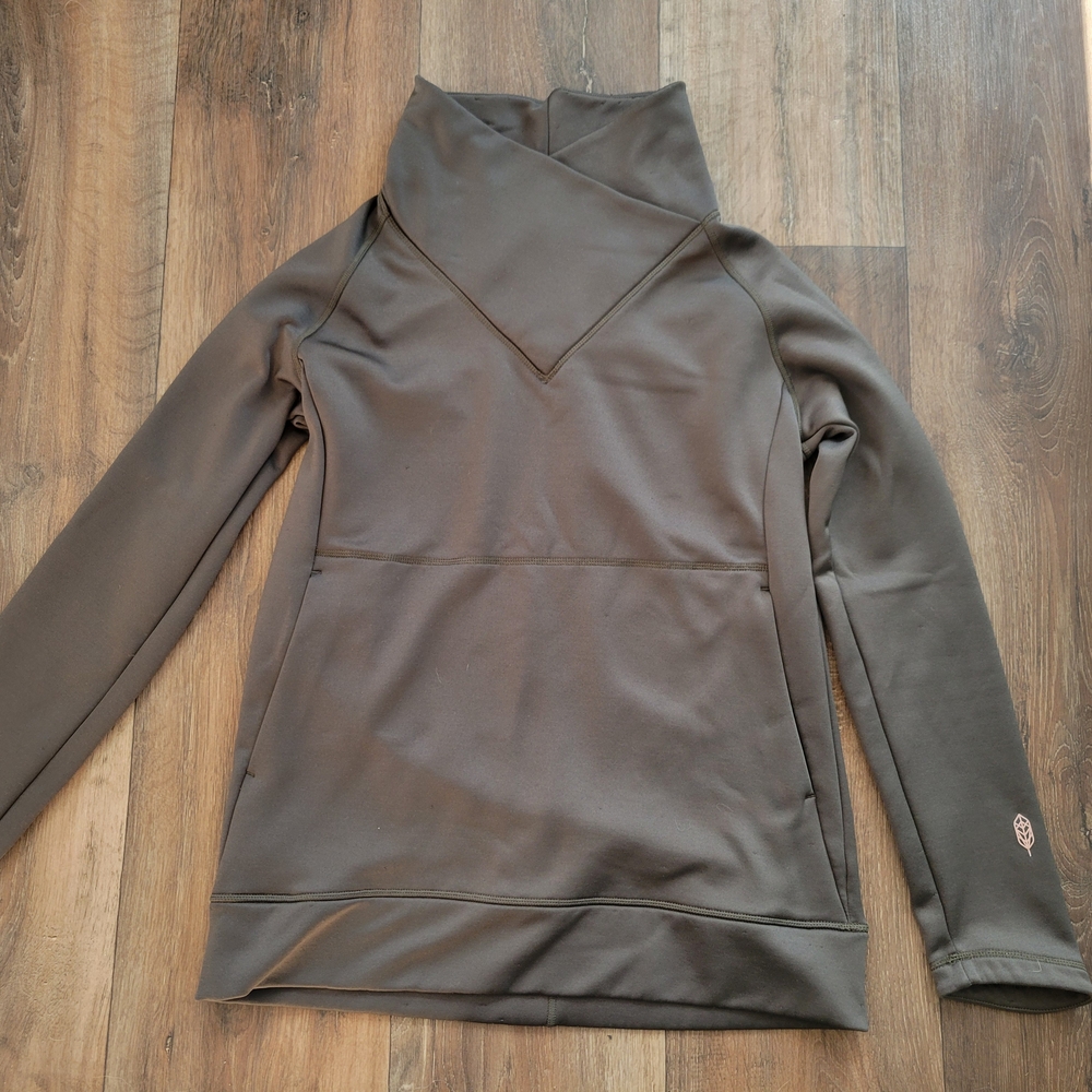 Brown Cowl Neck Pullover